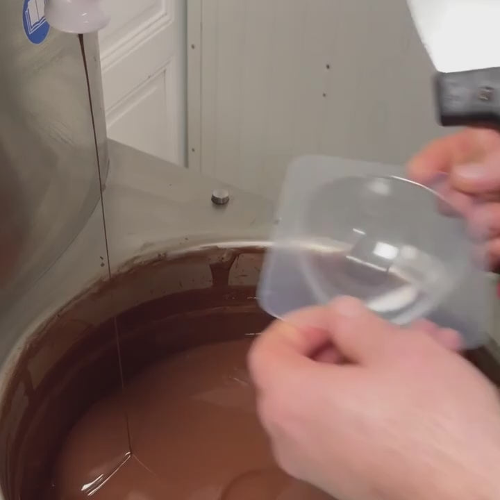 Moule chocolat - Œuf lisse 120mm